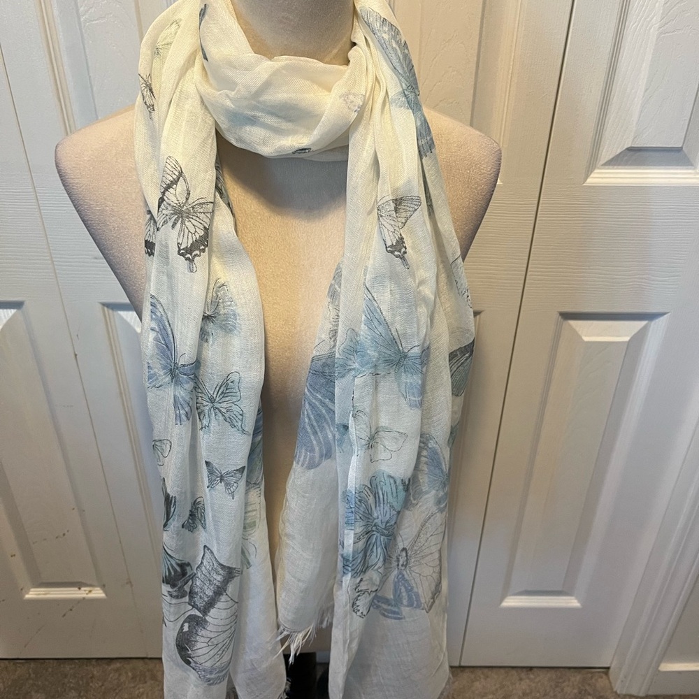Scarf white Viscose blend with blue butterflies